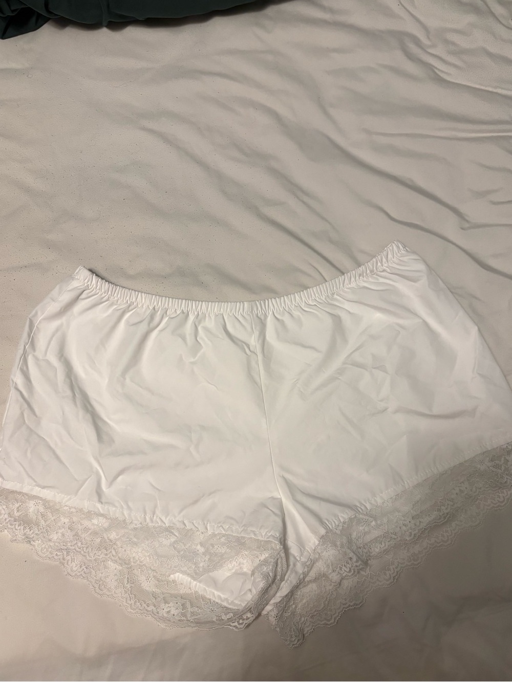 Lace trim white shorts